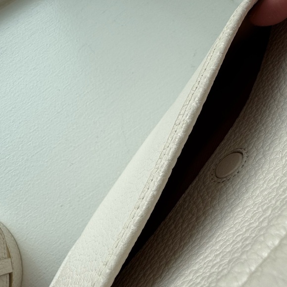 Coach Camera Bag with Removable Shoulder Strap - Picture 5 of 9